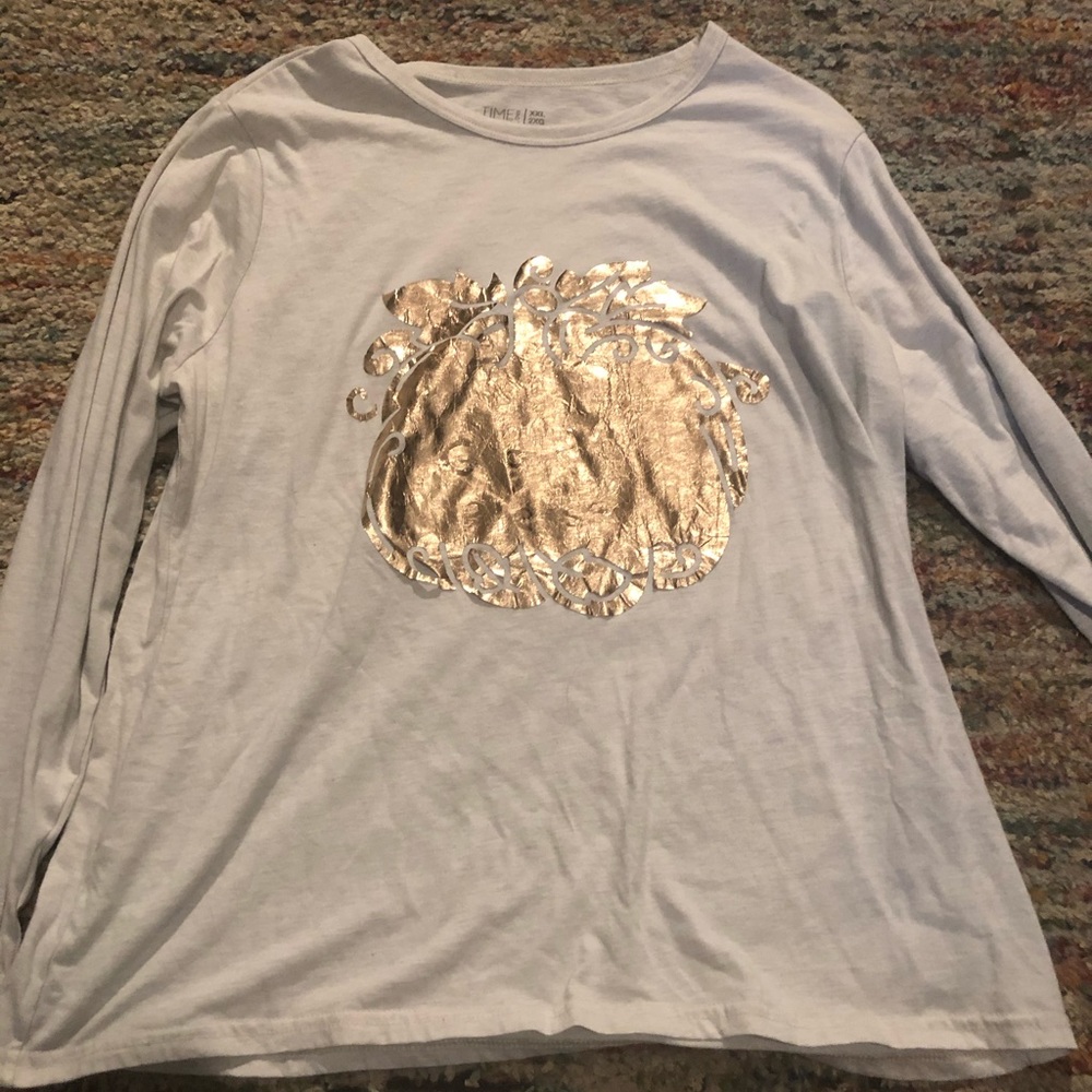 Long sleeve graphic T-shirt